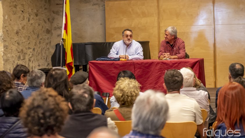 L'acte es va fer als Porxos de Can Laporta