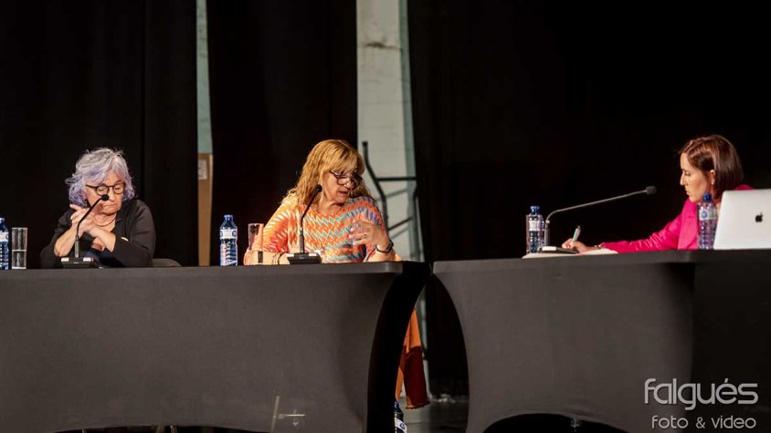 Les candidates d'ERC, Cs i Junts per la Jonquera, en un moment del debat