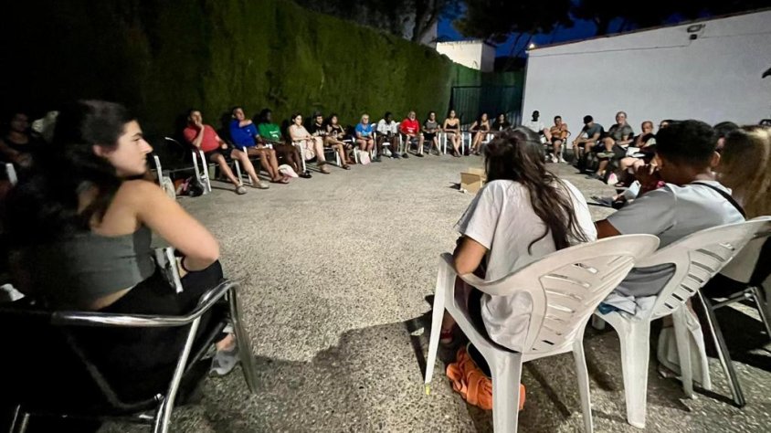 Els joves van passar el dia a la Jonquera i el seu entorn