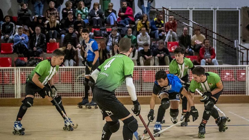 El pavelló es va omplir de gom a gom