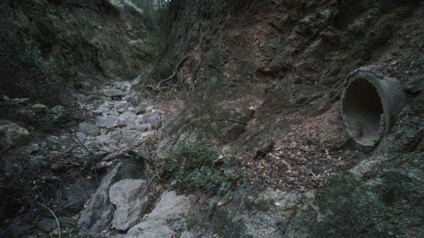 Un dels tubs en qüestió, que sospiten que es podria haver utilitzat antigament