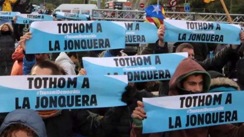 l’Audiència Nacional persegueix la plataforma Tsunami Democràtic perquè considera que la seva vinculació amb les protestes per la sentència del ‘procés’ podria constituir un presumpte delicte de terrorisme