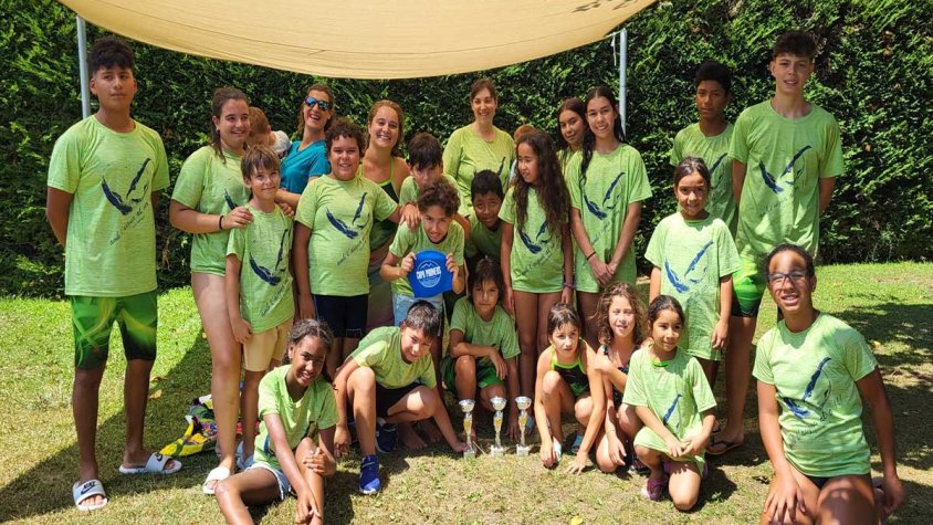 Imatge d'arxiu d'un grup de nadadors del club