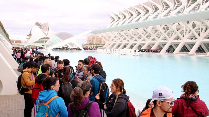 Com ajudar els afectats de la DANA des de la Jonquera? Voluntaris avui matí a València