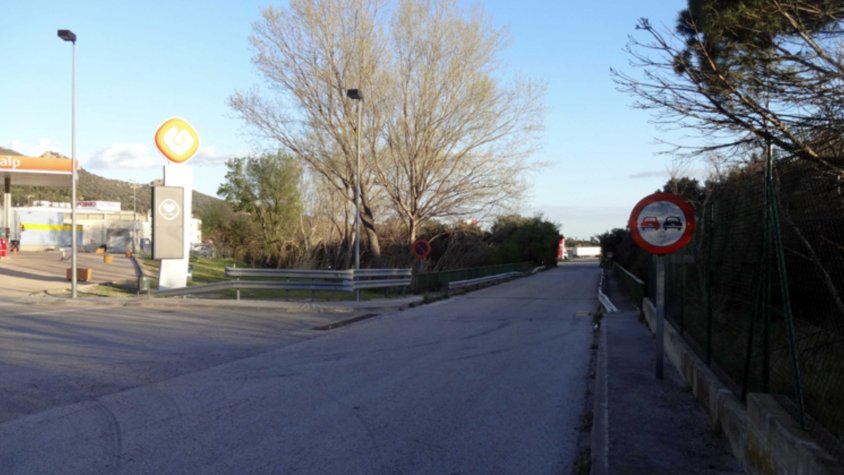 Carrer Còrrec de les Vinyes, anteriorment conegut com a Unidireccional N-2