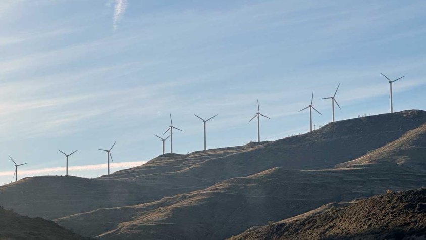 La CUP organitza una jornada a la Jonquera per debatre el Galatea. Imatge d'arxiu d'una central eòlica a Navarra.