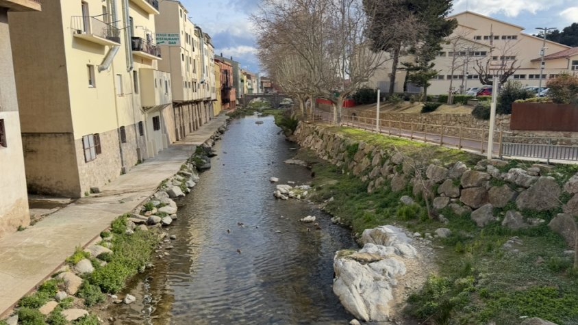 Riu Llobregat avui a la Jonquera