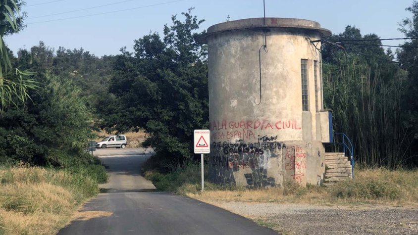 Efèmèrides. La nova xarxa de subministrament d’aigua fins a la Jonquera. Imatge d'arxiu.