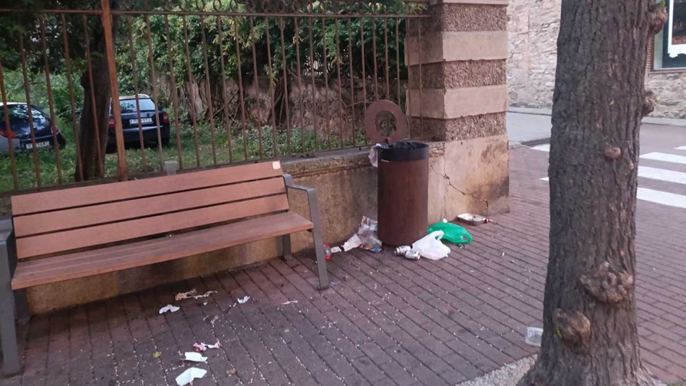 Quin poc civisme, senyors…